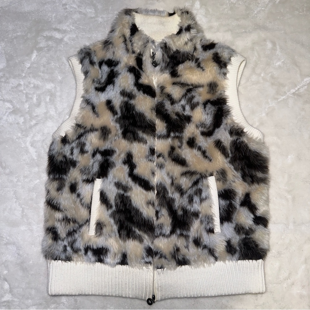 Essentials by Milano Faux Fur Ribbed Knit Full Zip Vest Size Large